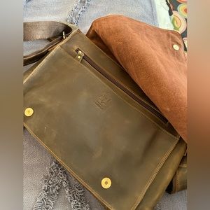 Distressed Leather Messenger Bag